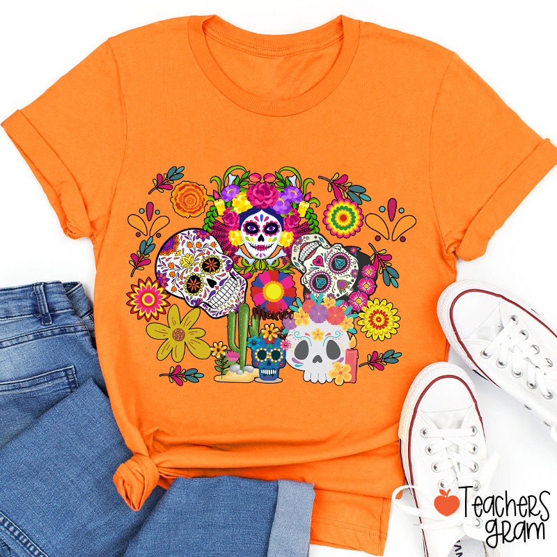 Colorful Skull Mexico Halloween Spanish Teacher T-Shirt