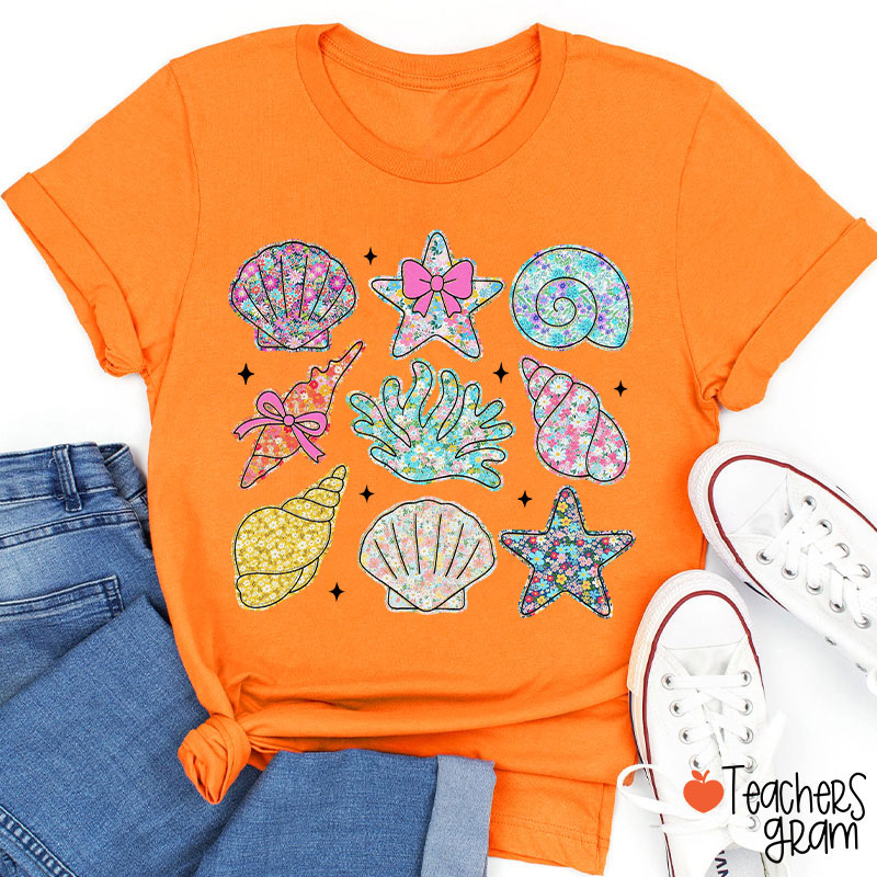 Wildflower Seashell Clam Summer Teacher T-Shirt