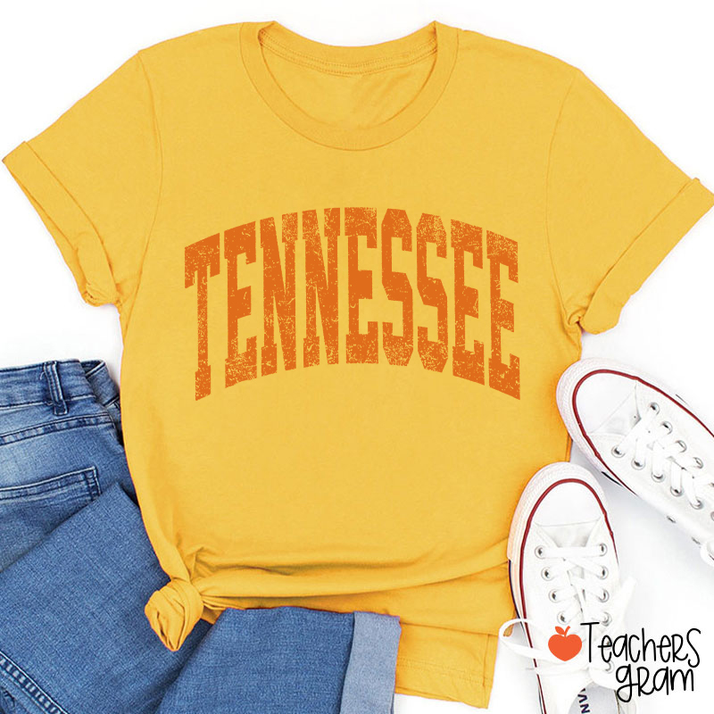 Vintage Distressed Tennessee Bold Arch Letter Teacher T-Shirt