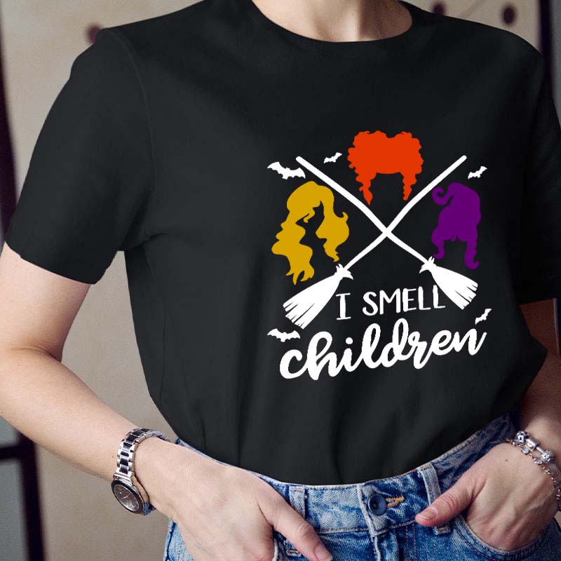 I Smell Children Halloween Witch T-Shirt
