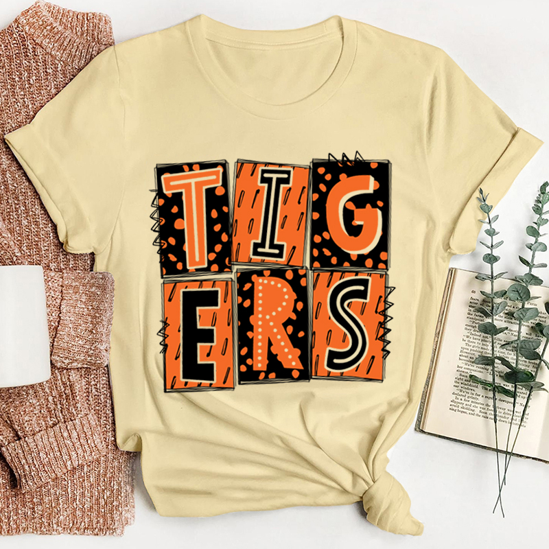 Personalized Color Graffiti Effect Mascot Teacher T-Shirt