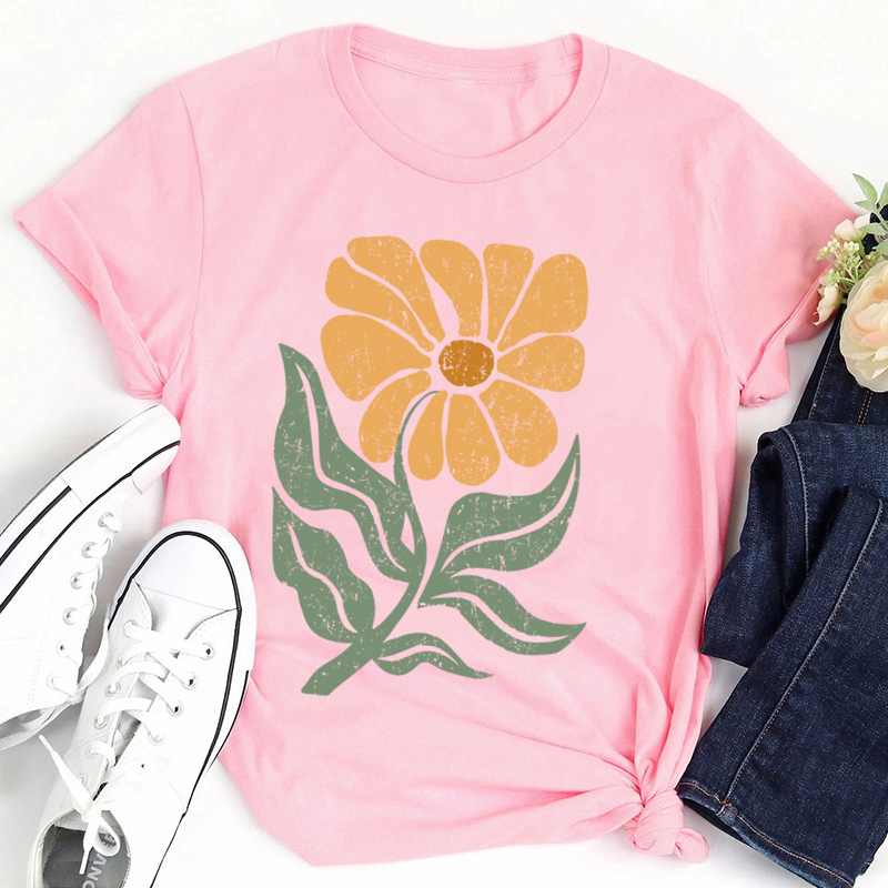 【CPGN STUDIO】Daisy Flower Short Sleeve T-shirt Boho Daisy Flower Teacher T-Shirt Sale-Teachersgram