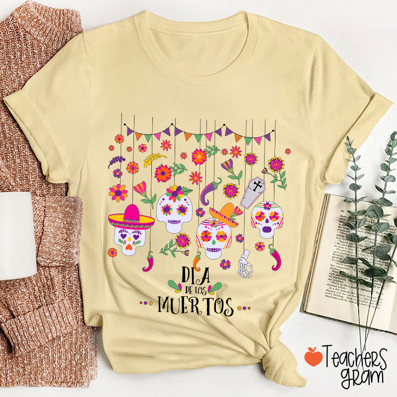 Sugar Skull Dia De Los Muertos Spanish Teacher T-Shirt