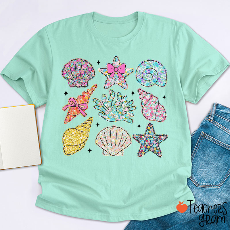 Wildflower Seashell Clam Summer Teacher T-Shirt
