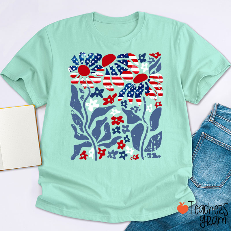 Boho Patriotic Daisy American Flag Floral Teacher T-Shirt