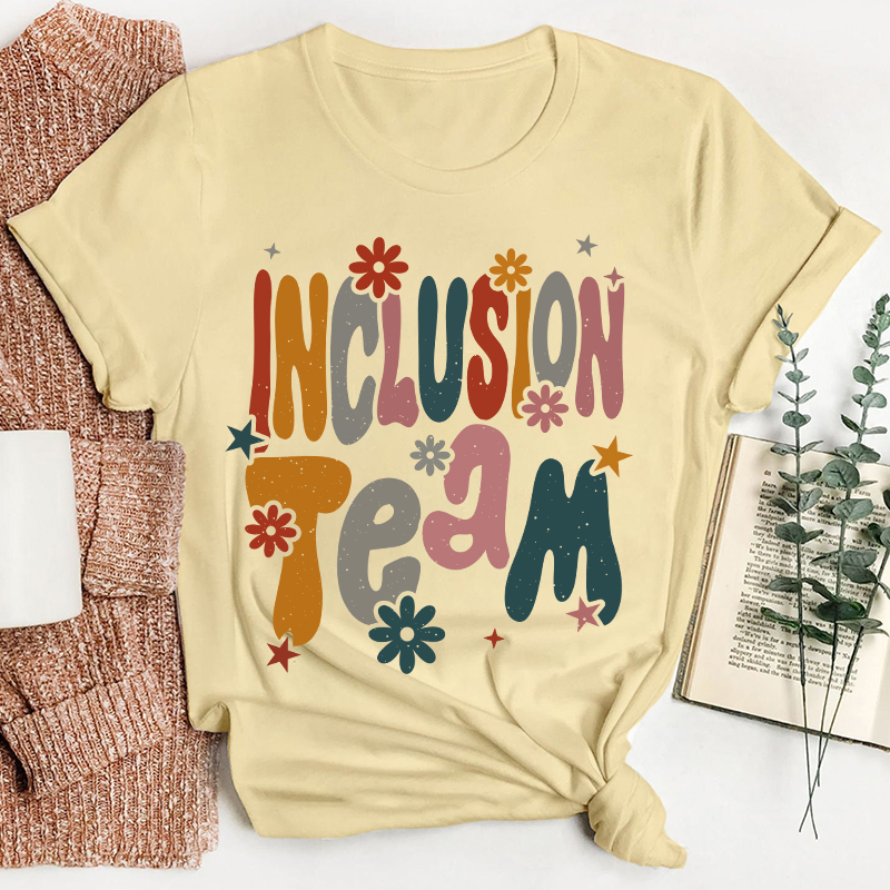 Personalized Name And Grade Bloom Flowers Teacher T-Shirt