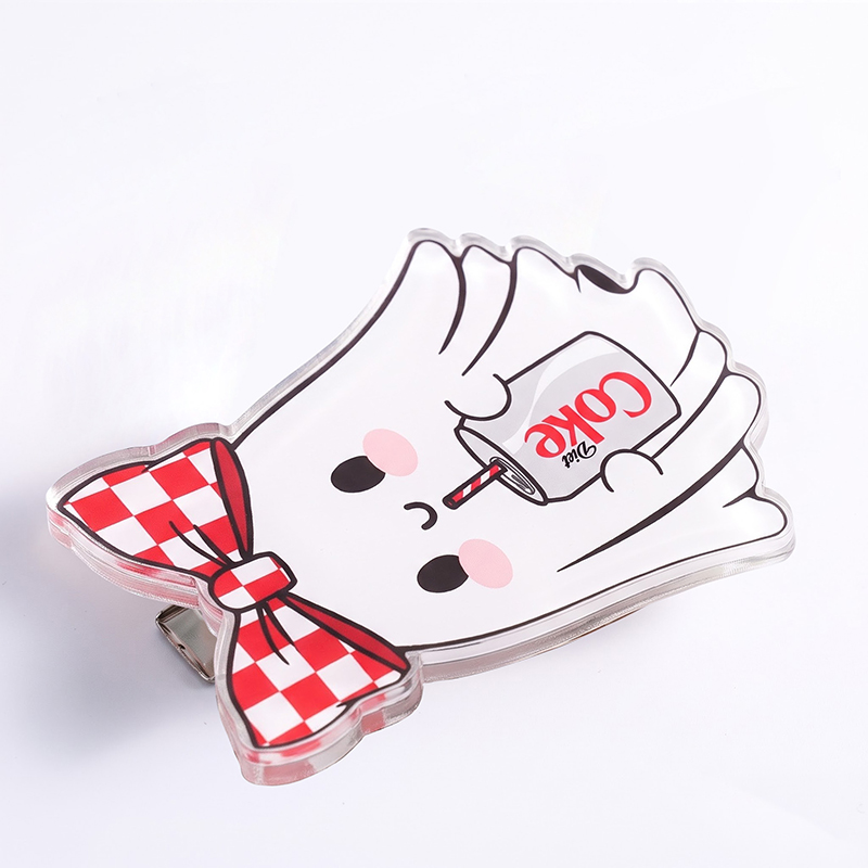 Cute Ghost With A Bow Drinking Soda Duckbill Hair Clips