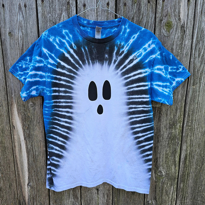 Cute Ghost Tie Dye Halloween Teacher Eco Oversized Graphic T-Shirt