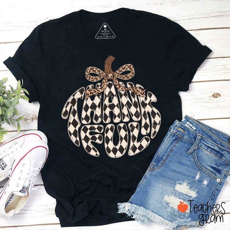 Thankful Leopard Bow Pumpkin Teacher T-Shirt