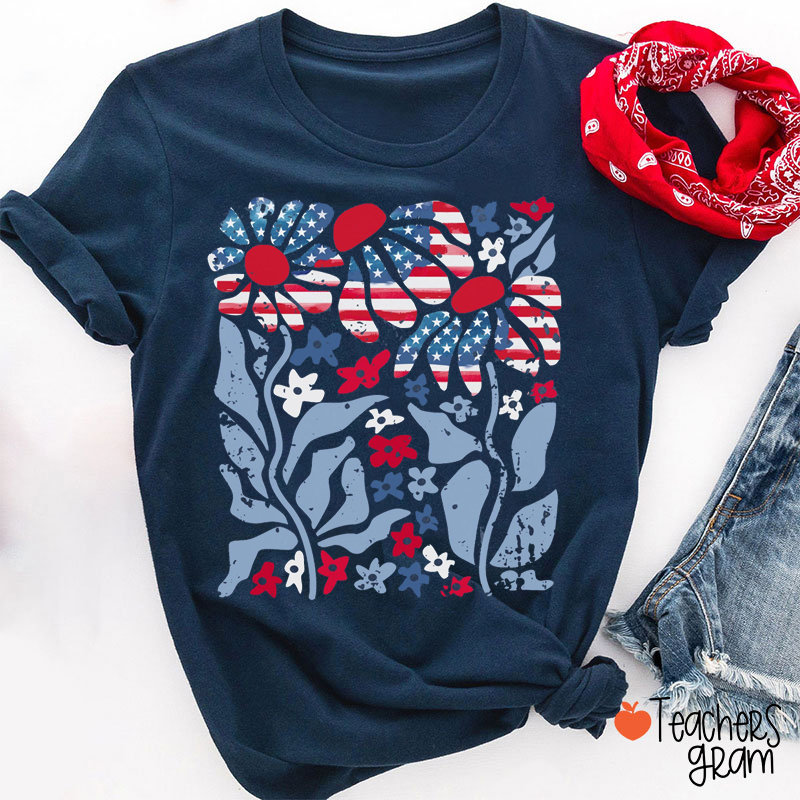 Boho Patriotic Daisy American Flag Floral Teacher T-Shirt