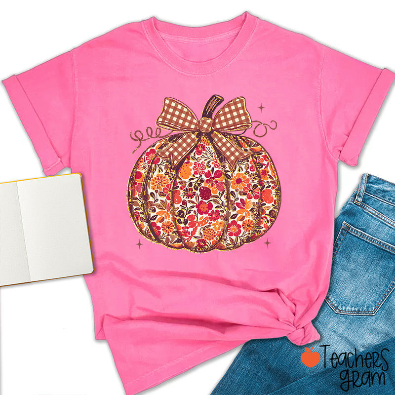 Vintage Floral Plaid Bow Pumpkin Teacher T-Shirt