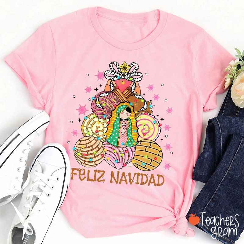 It's Abuelita And Pan Dulce Season Feliz Navidad Spanish Teacher T-Shirt