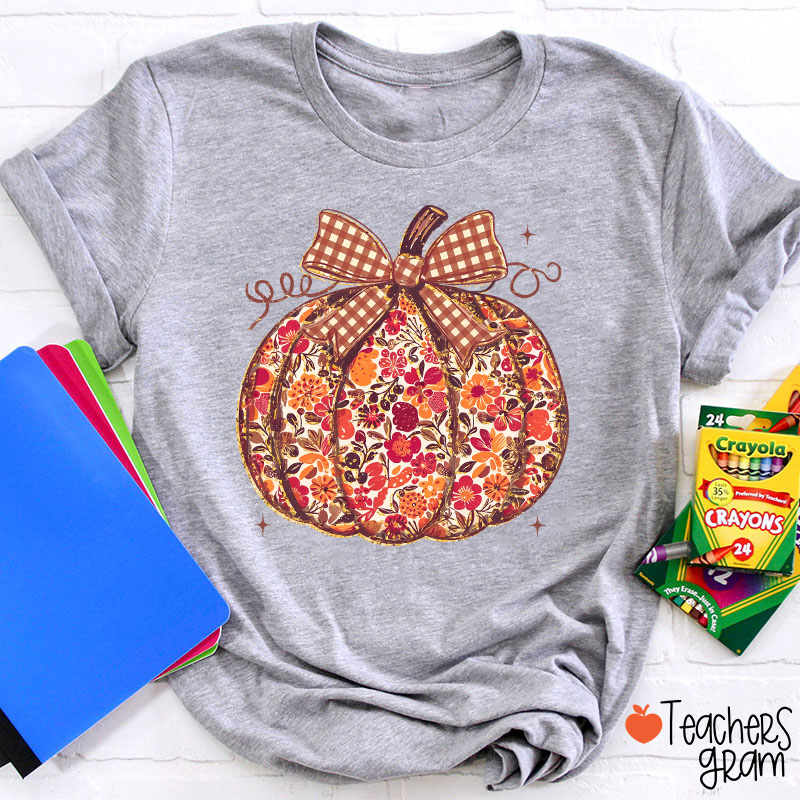 Vintage Floral Plaid Bow Pumpkin Teacher T-Shirt