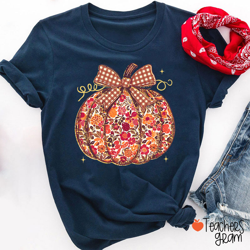 Vintage Floral Plaid Bow Pumpkin Teacher T-Shirt