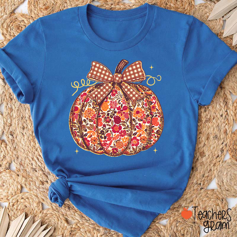 Vintage Floral Plaid Bow Pumpkin Teacher T-Shirt