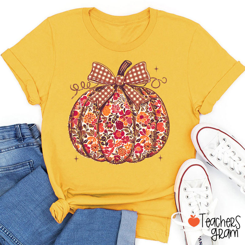 Vintage Floral Plaid Bow Pumpkin Teacher T-Shirt