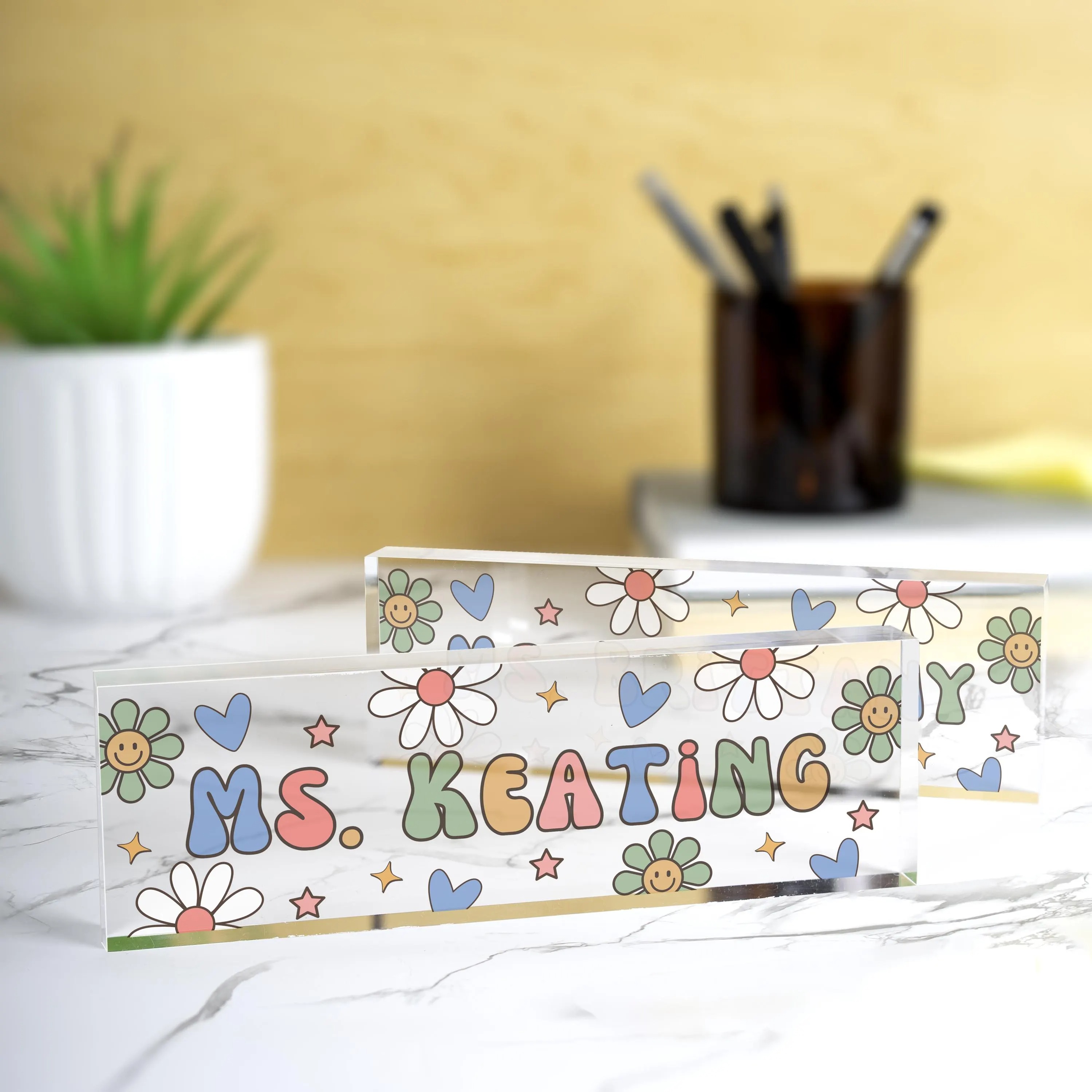 Personalized Name Daisy Acrylic Teacher Name Plate