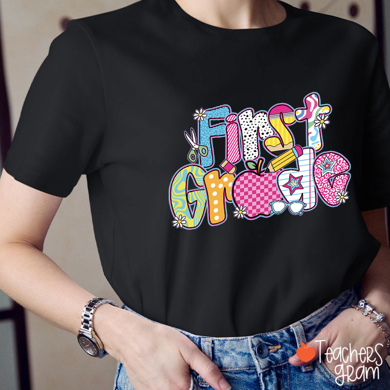 Personalized Grade Apple First Day Teacher T-Shirt