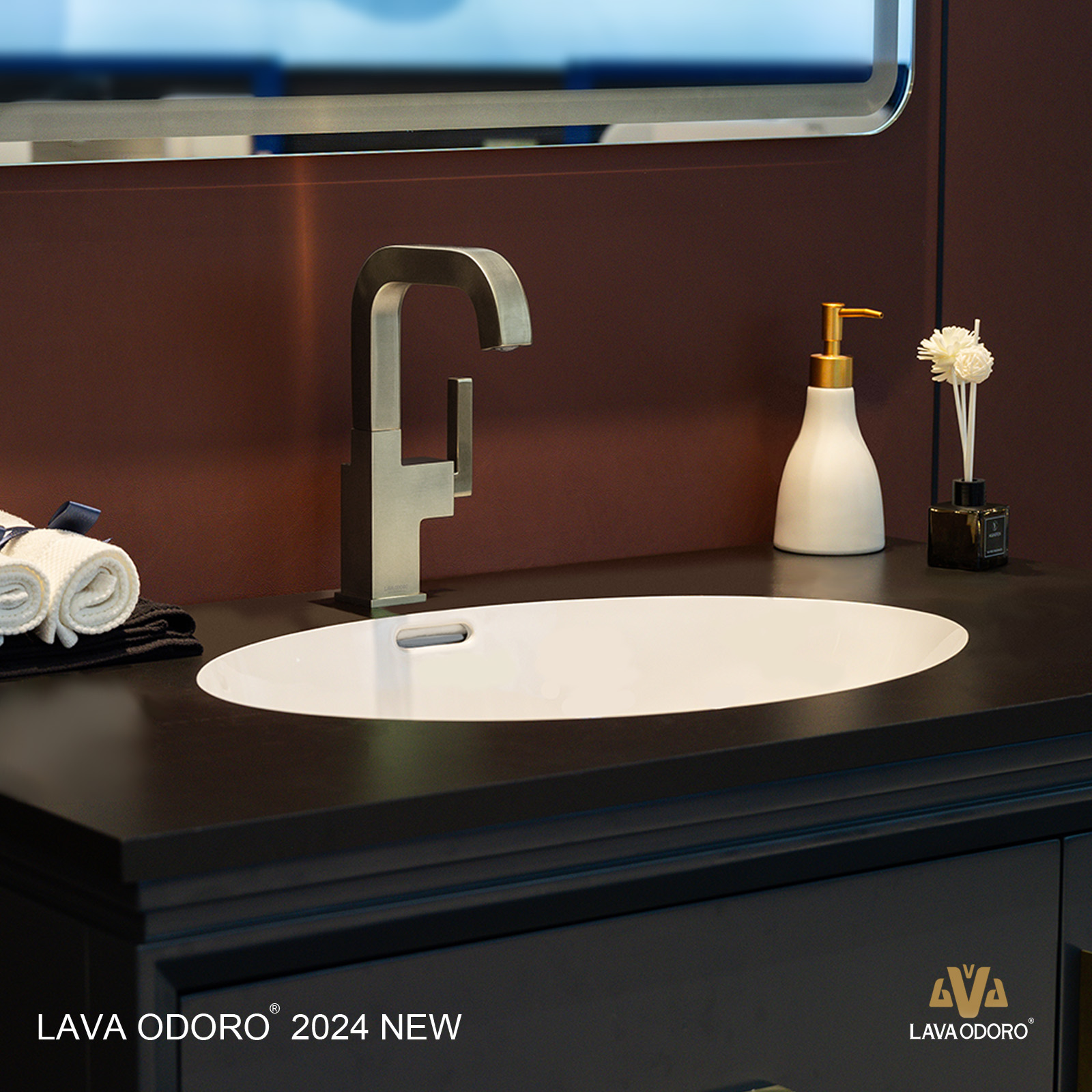 Brass Single Handle Bathroom Faucet with 360° Swivel Spout BF204 - Lava Odoro-LAVA ODORO