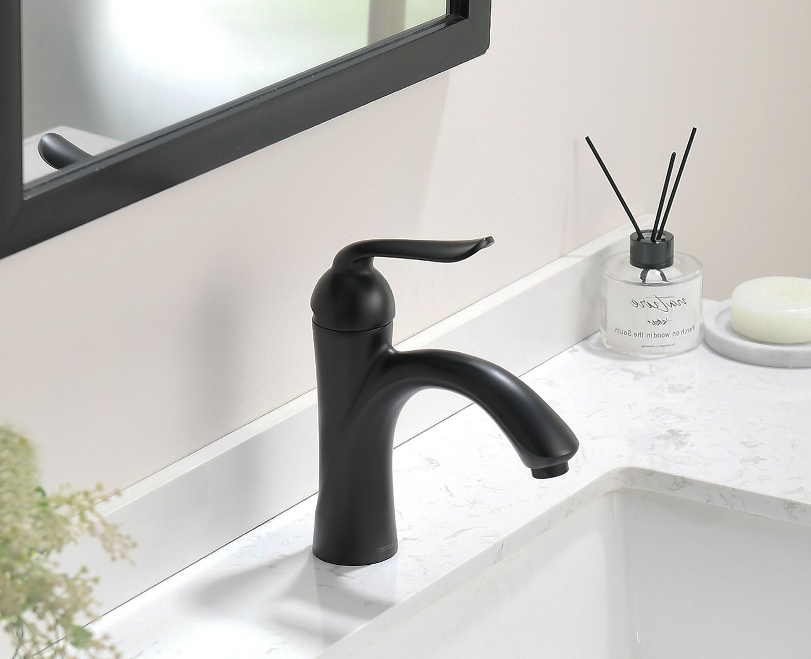How to Clean a Faucet Head—and Your Sink's Handles, Too-LAVA ODORO