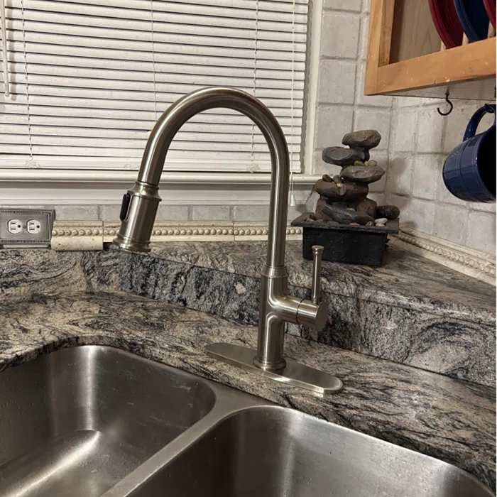 Where can I find the best kitchen faucet?-LAVA ODORO