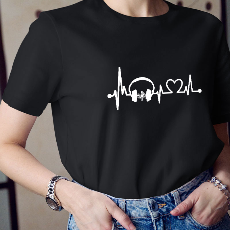 Music Headphones And Heartbeat Teacher T-Shirt
