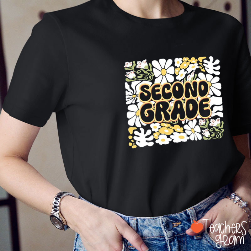 Personalized Daisy Floral Grade Teacher T-Shirt