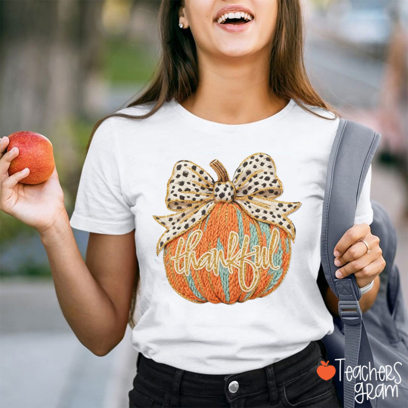 Faux Yarn Thankful Leopard Pumpkin Teacher T-Shirt