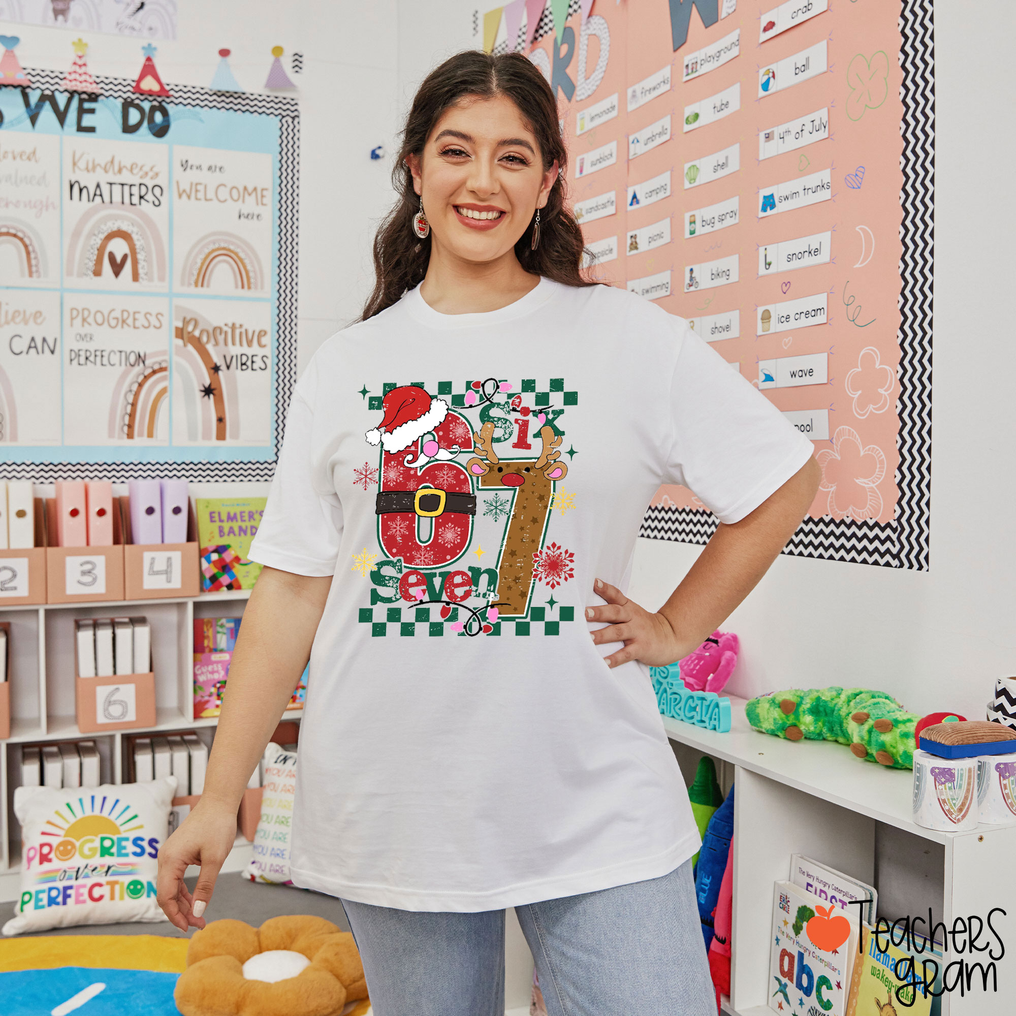 Six Seven Christmas Vibes Teacher T-Shirt