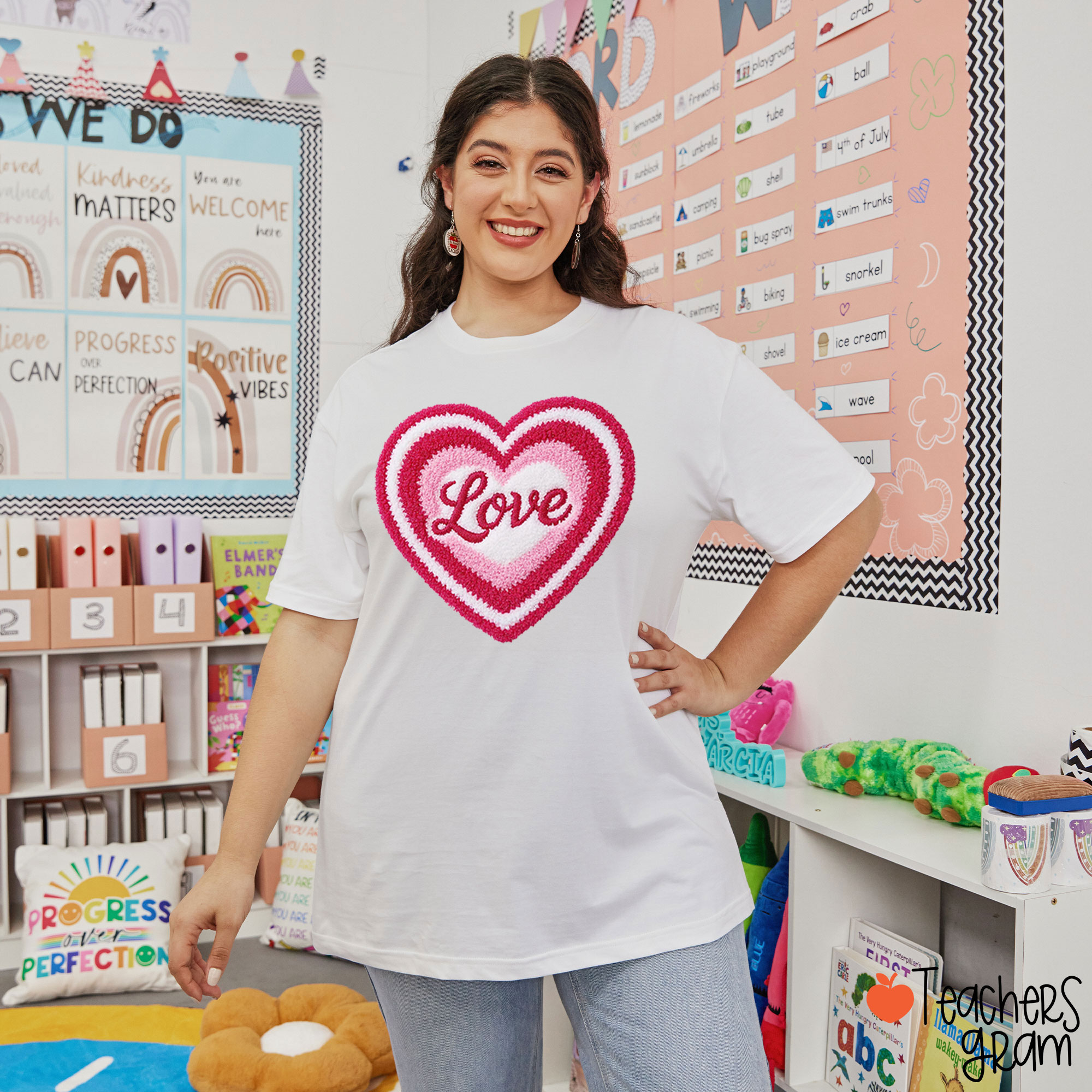 Faux Yarn Love In Heart Teacher T-Shirt