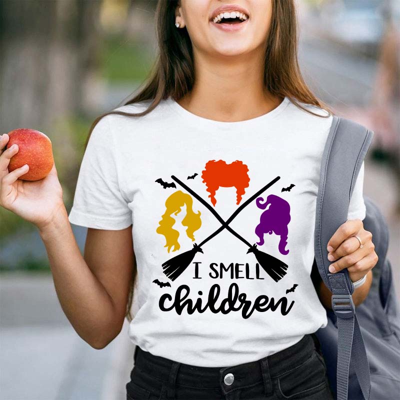 I Smell Children Halloween Witch T-Shirt