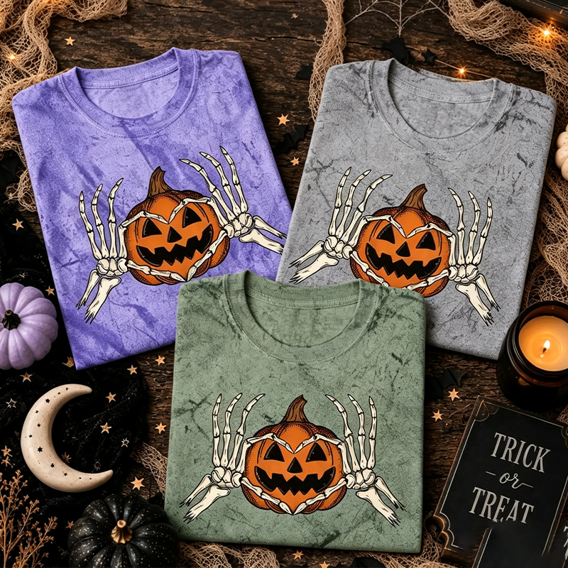 Skeleton Hands Heart Pumpkin Halloween Oversized Graphic T-Shirt