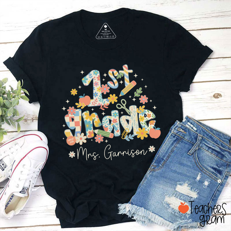 Personalized Grade And Name In The Shape Of A Flower Teacher T-Shirt