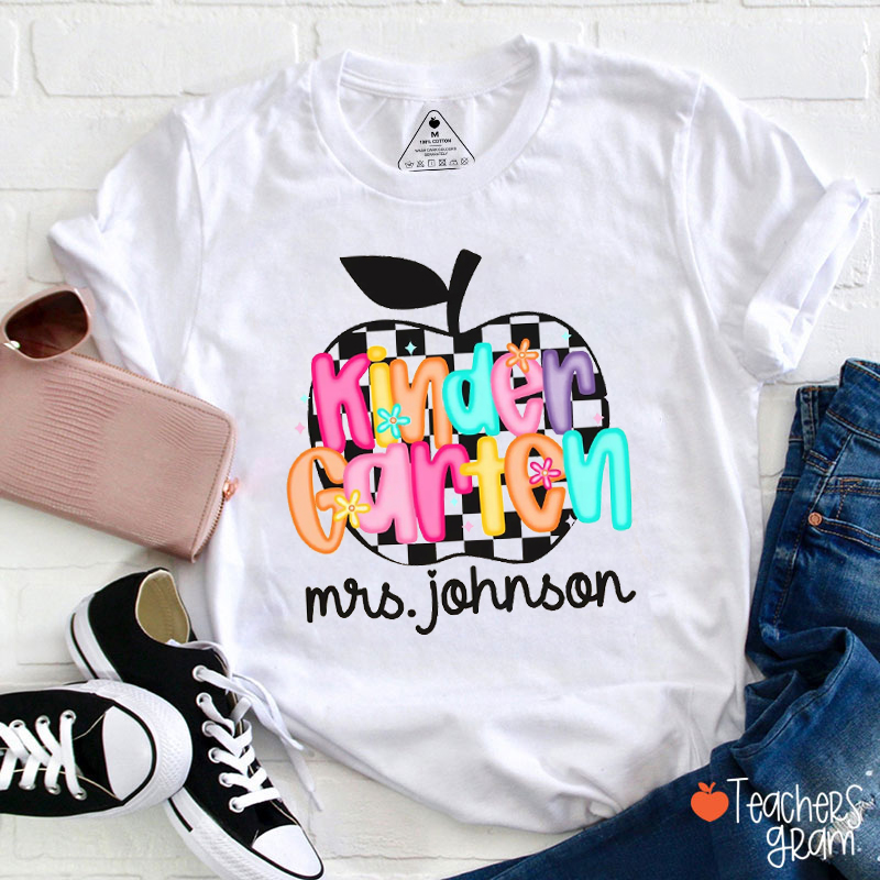 Personalized Name And Grade Checkered Apple Teacher T-Shirt