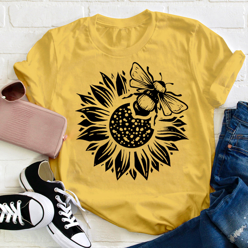 Summer Flower And Bee Teacher T-Shirt