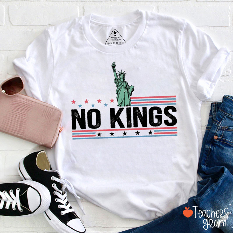 Statue Of Liberty No King Teacher T-Shirt