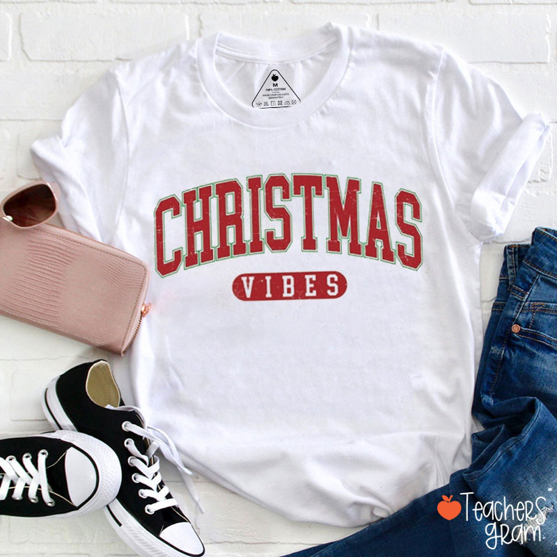Retro Style Christmas Vibes Teacher T-Shirt