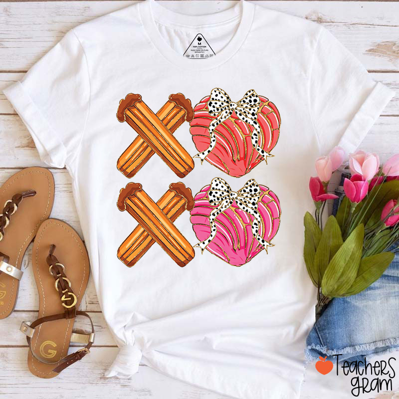 XOXO Churros Spanish Teacher T-Shirt