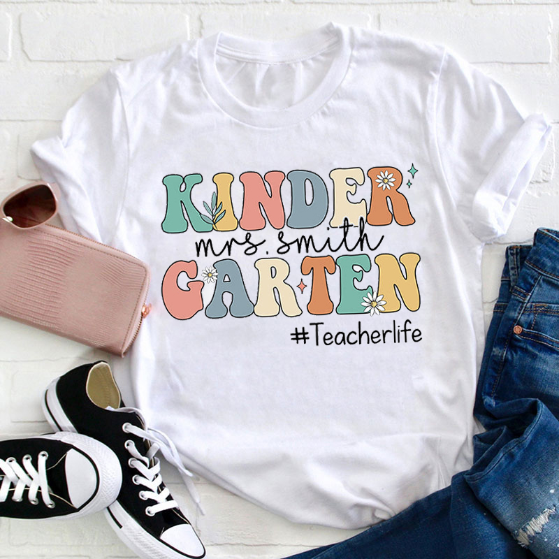 Personalized Comfort Color Daisy Grade Teacher T-Shirt