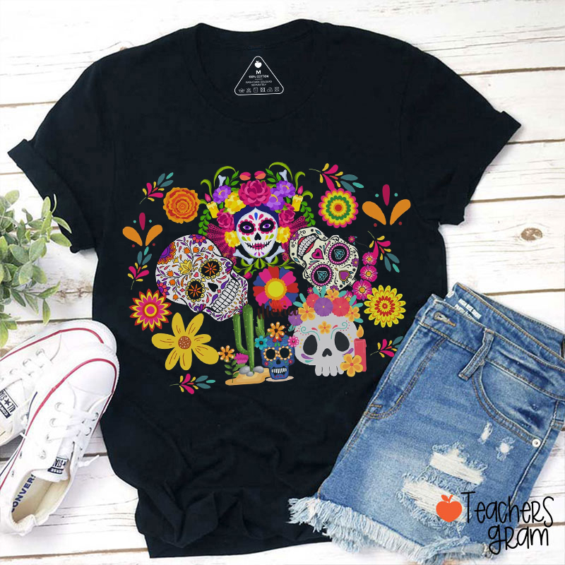 Colorful Skull Mexico Halloween Spanish Teacher T-Shirt
