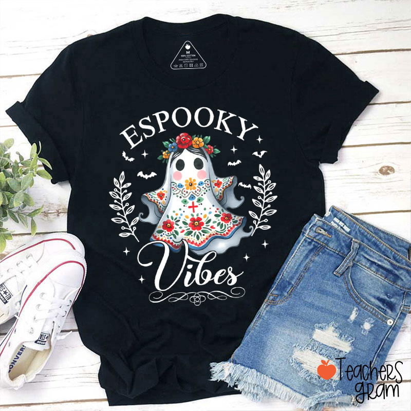 Espooky Vibes Spanish Teacher T-Shirt