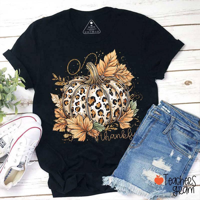 Leopard Autumn Thankful Pumpkin Teacher T-Shirt