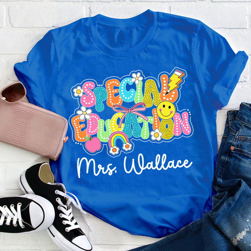 Personalized Retro Back To School Funny Teaching Teacher T-Shirt