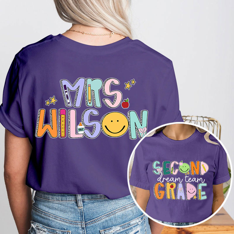Personalized Teacher's Name And Grade Smiley Apple Icon Teacher Two Sided T-Shirt