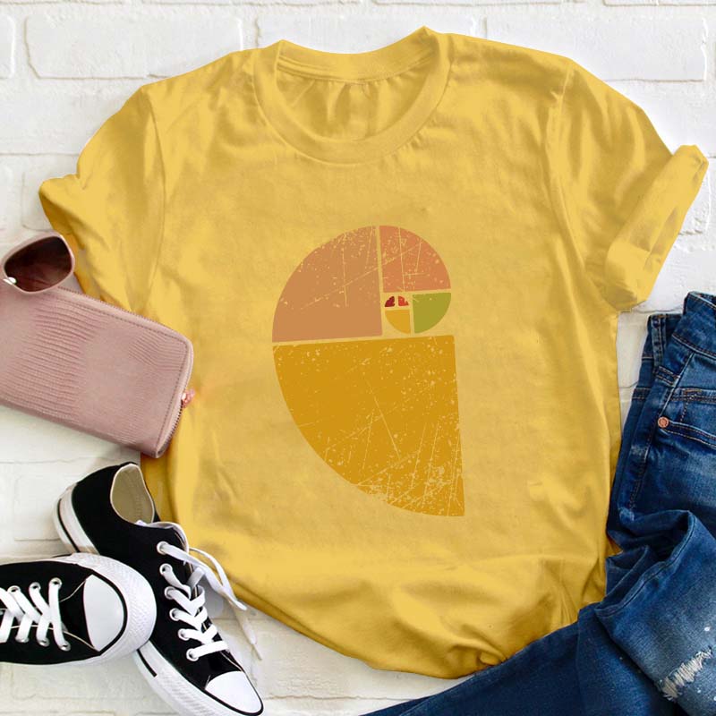 Vintage Fibonacci Spiral Science Golden Ratio Cool Math Teacher T-Shirt