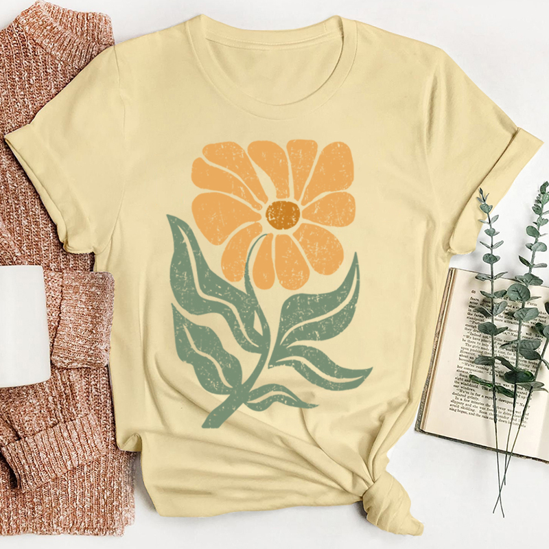 Boho Daisy Flower Teacher T-Shirt