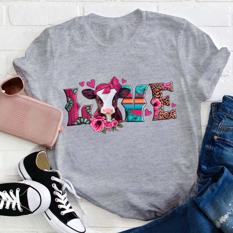Cute Cow Love Valentines Teacher T-Shirt