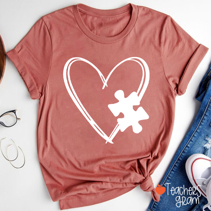 Love Autism Puzzle Teacher T-Shirt