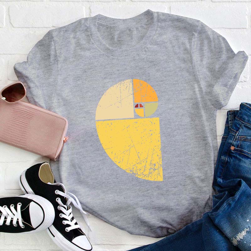 Vintage Fibonacci Spiral Science Golden Ratio Cool Math Teacher T-Shirt