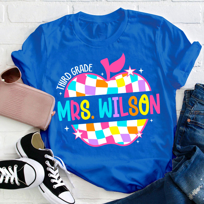 Personalized Colorful Checkerboard Hollow Apple Teacher T-Shirt